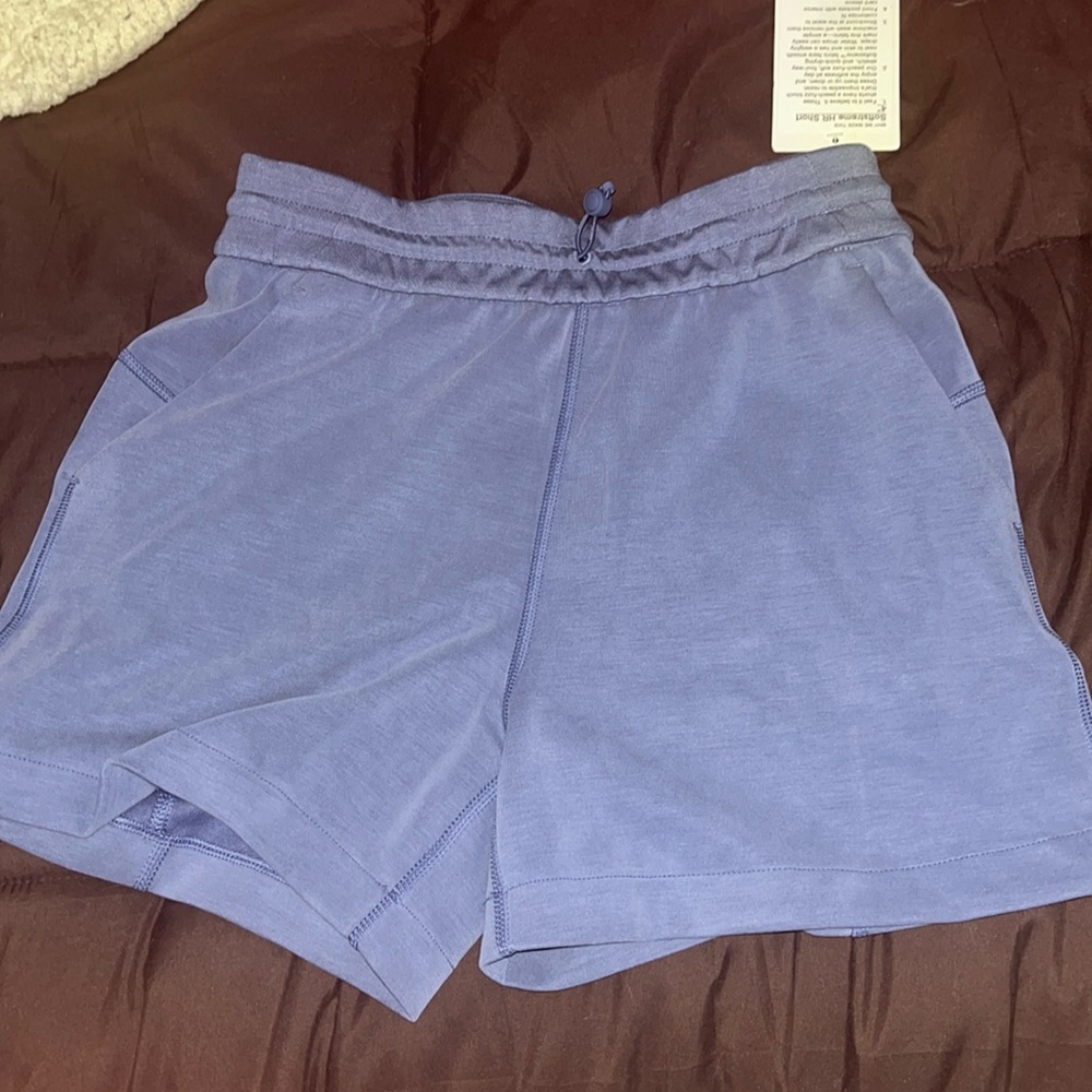 Lululemon Softstreme HR short 4”